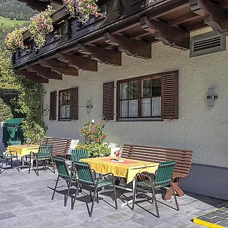 B&B Gaestehaus Bleiweis-zehentner 3*