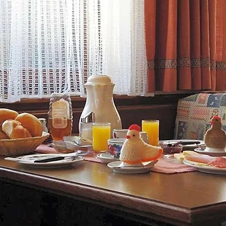 B&B Gaestehaus Bleiweis-zehentner 젤암제